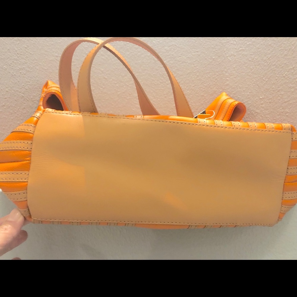 Tory Burch Tote - Picture 3 of 6